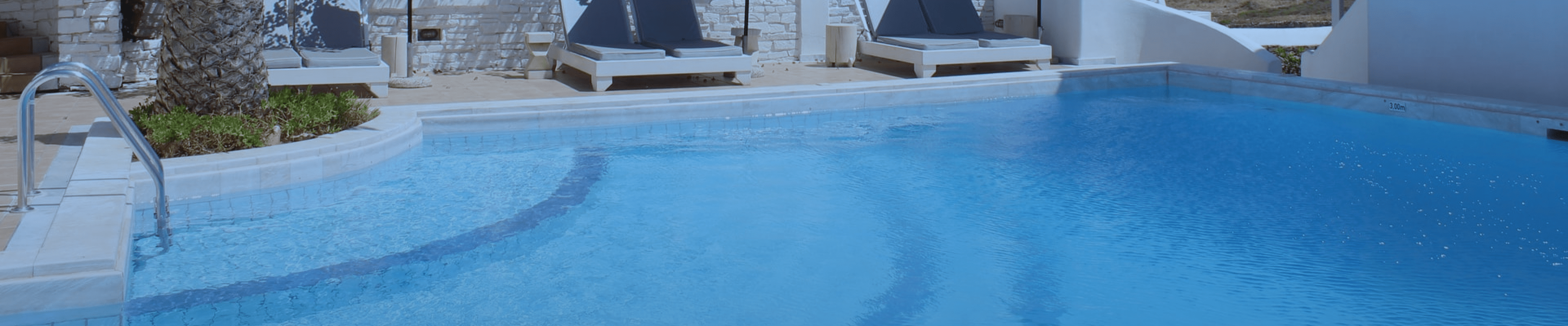 دموی قالب گردشگری تراولر راست‌چین